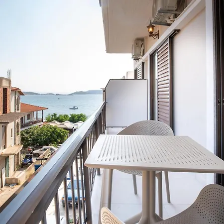 Ouranos Coastal Διαμέρισμα *